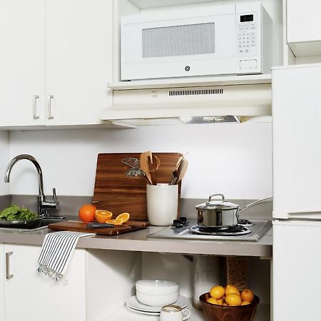Intown Suites Extended Stay Houston Tx - Jersey Village Екстериор снимка